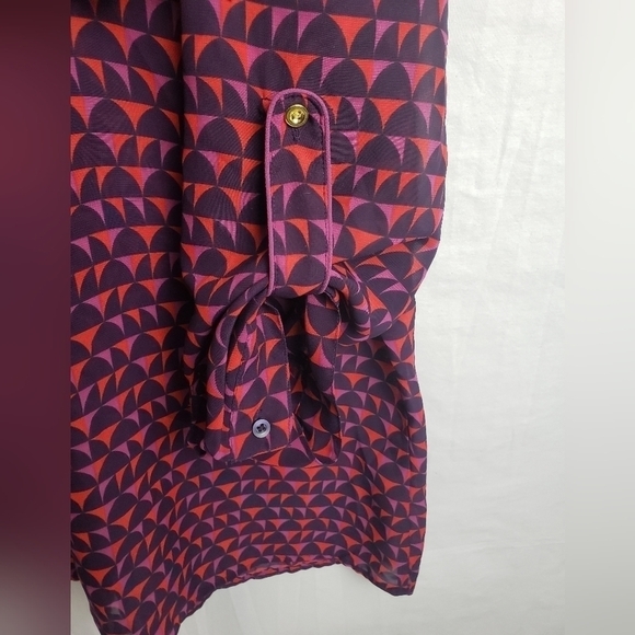 a.n.a. Red And Navy 3/4th Sleeve Gold Button Blouse Sz L - Picture 4 of 9